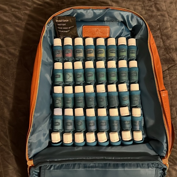NIB! Young Living Backpack & Oil Set 🌱 - Picture 7 of 16